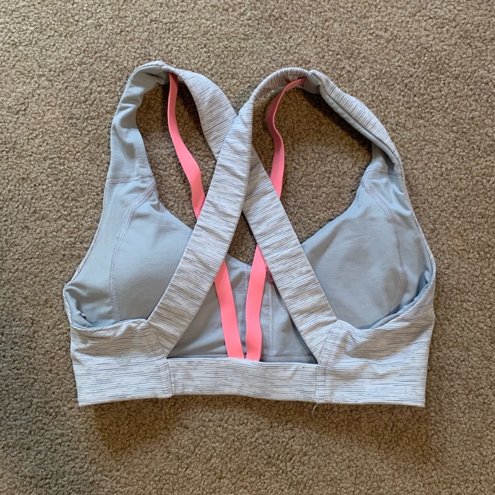 lululemon sports bra size 6